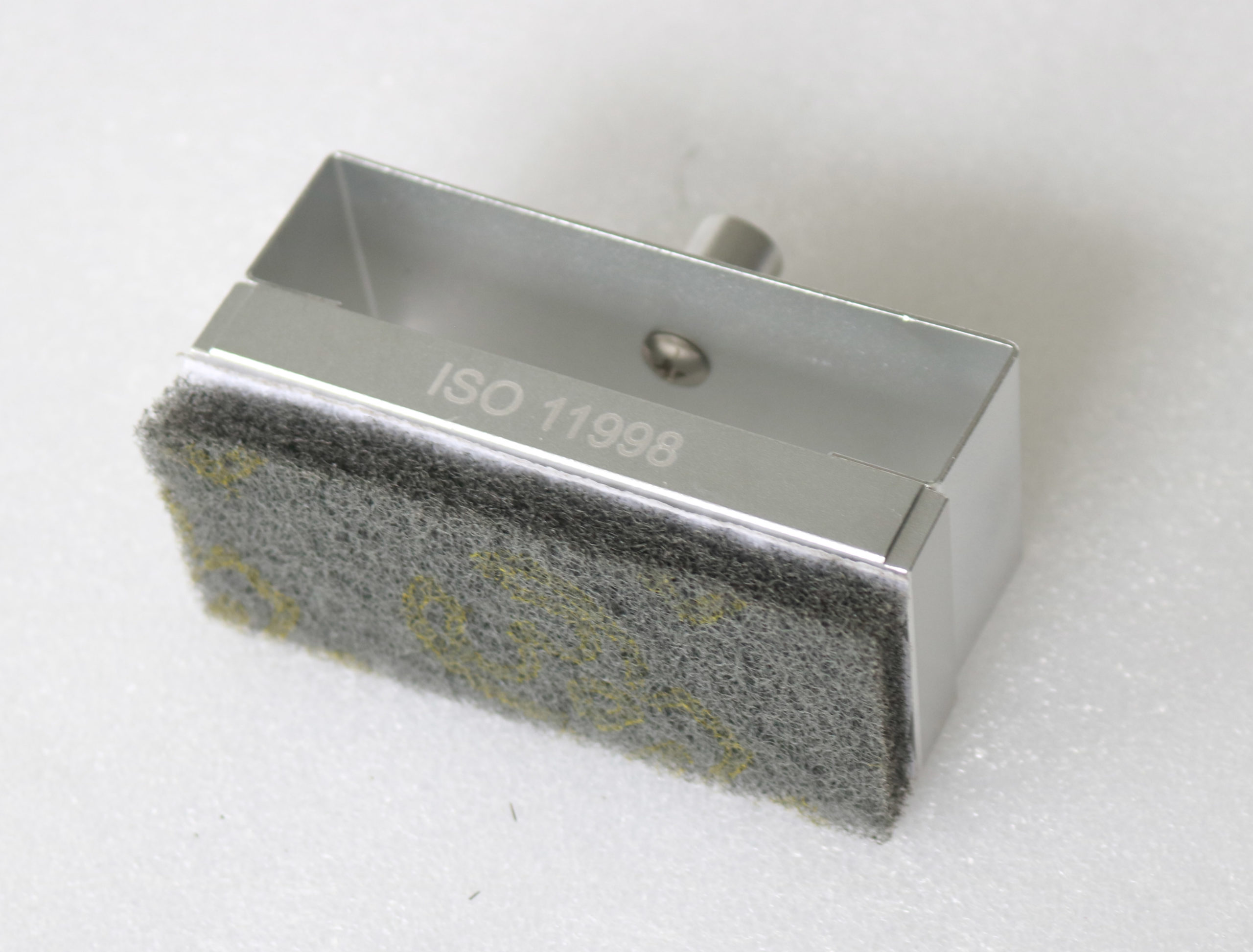 Abrasive pad (3M Scotch Brite®)For ISO 11998